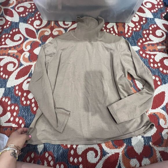 Pendleton Sweater  - Picture 2 of 4